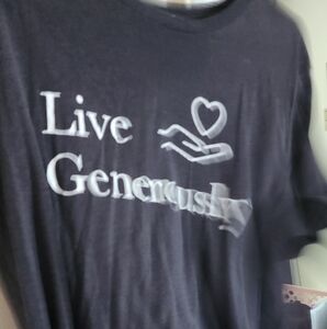 Live Generously Women's Short Sleeve Tee - Black